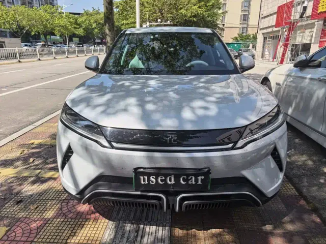 BYD Yuan UP — Фото автомобиля 2