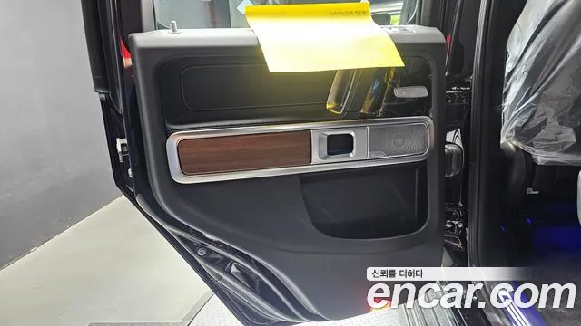 Mercedes-Benz G-Class — Фото автомобиля 22