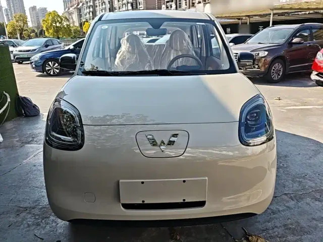 Wuling Hongguang Mini EV — Фото автомобиля 2