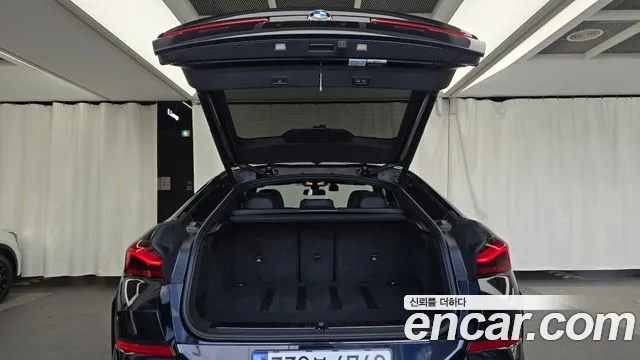BMW X6 xDrive40i M Sport — Фото автомобиля 20