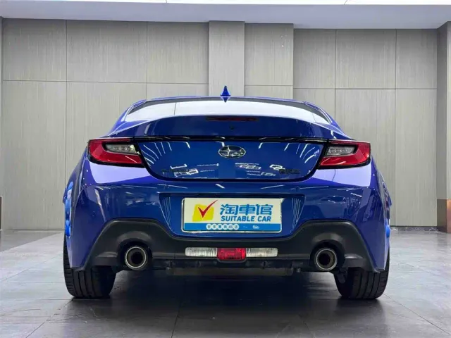Subaru BRZ — Фото автомобиля 5