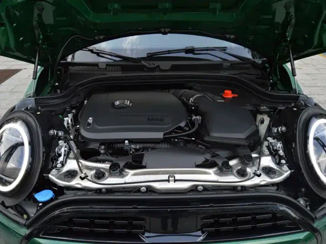 MINI Hatch — Фото автомобиля 14
