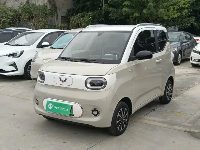 Фотография автомобиля — Wuling Hongguang Mini EV