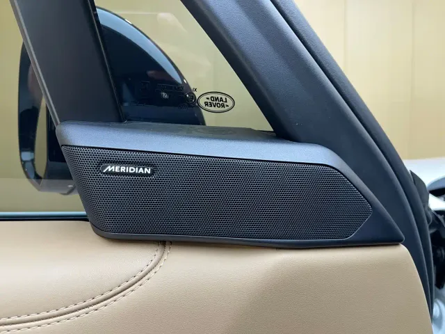 Land Rover Range Rover — Фото автомобиля 16