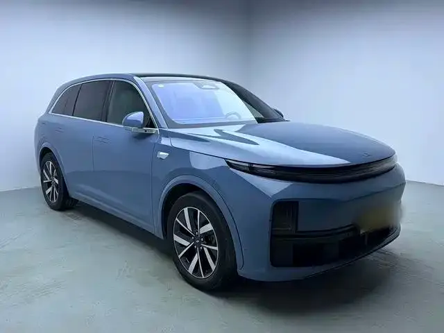 Li Auto L7 — Фото автомобиля 2