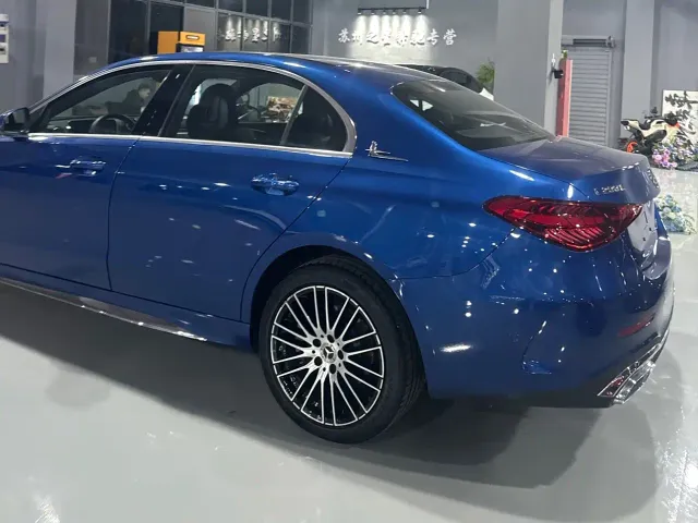 Mercedes-Benz C-Class — Фото автомобиля 8