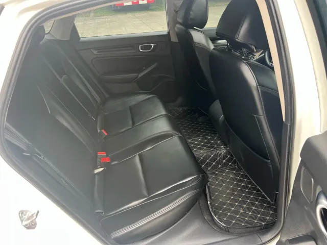 Honda Civic — Фото автомобиля 10