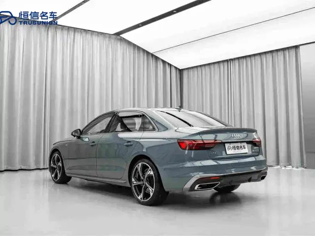 Audi A4L — Фото автомобиля 7