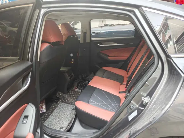 Changan Eado — Фото автомобиля 6