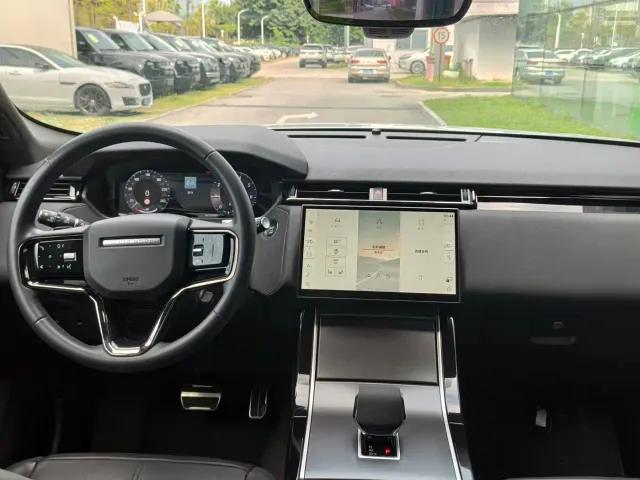Land Rover Range Rover Velar — Фото автомобиля 14