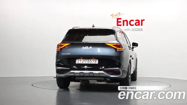 Kia Sportage Sportage 5-е поколение Бензин 1.6 турбо 2WD — Фото автомобиля 4