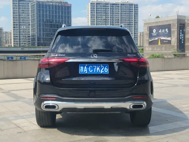 Mercedes-Benz GLE-Class — Фото автомобиля 8
