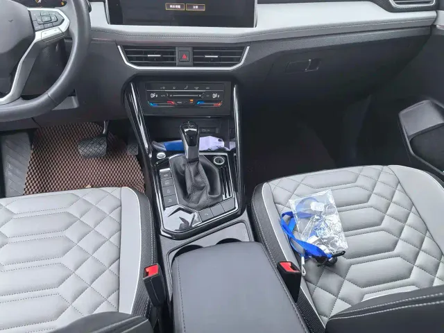 Volkswagen Tayron — Фото автомобиля 6