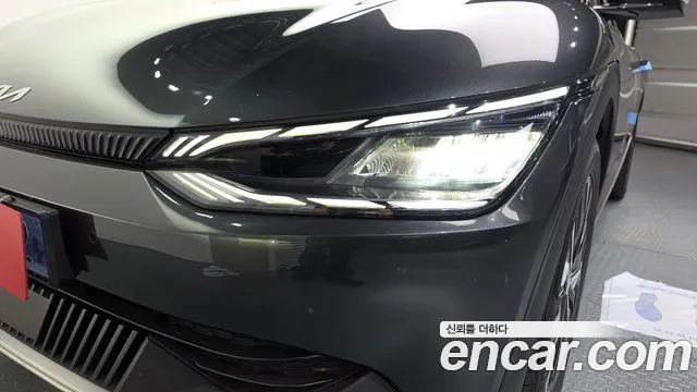 Kia EV6 — Фото автомобиля 7