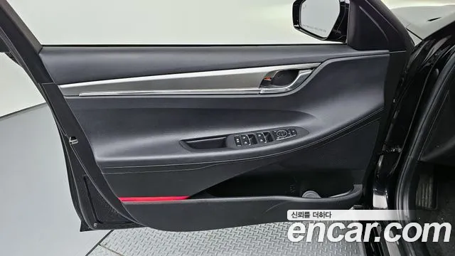 Hyundai Grandeur Новый Grandeur IG — Фото автомобиля 24