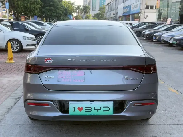 BYD Qin PLUS — Фото автомобиля 10