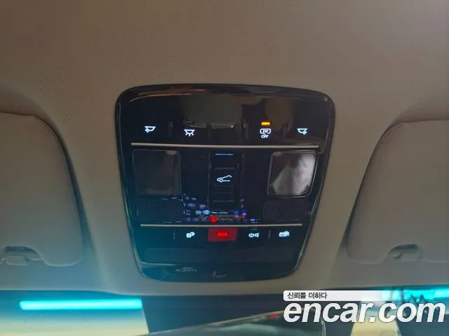 Hyundai Grandeur GN7 — Фото автомобиля 12