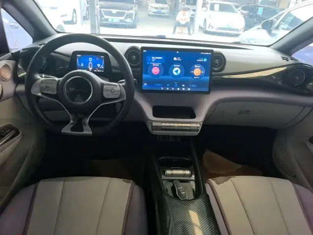 BYD Dolphin — Фото автомобиля 9