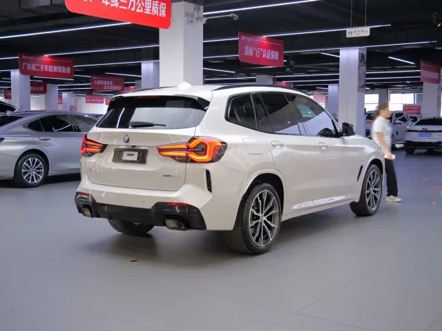 BMW X3 — Фото автомобиля 3