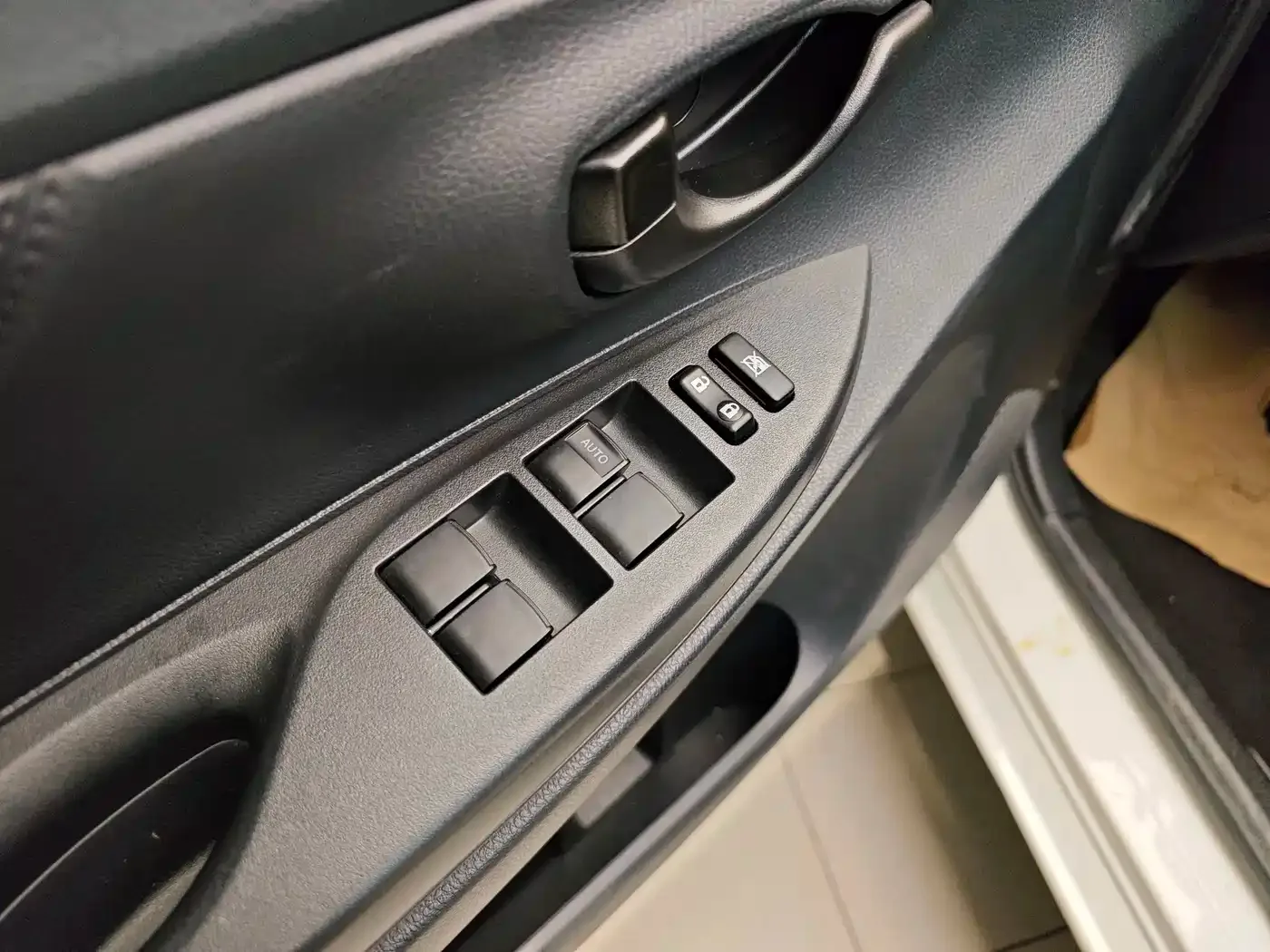 Toyota Vios FS 2021 1.5L CVT Fengchi Edition — Фото автомобиля 9
