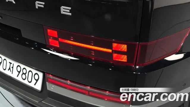 Hyundai Santa Fe MX5 — Фото автомобиля 8