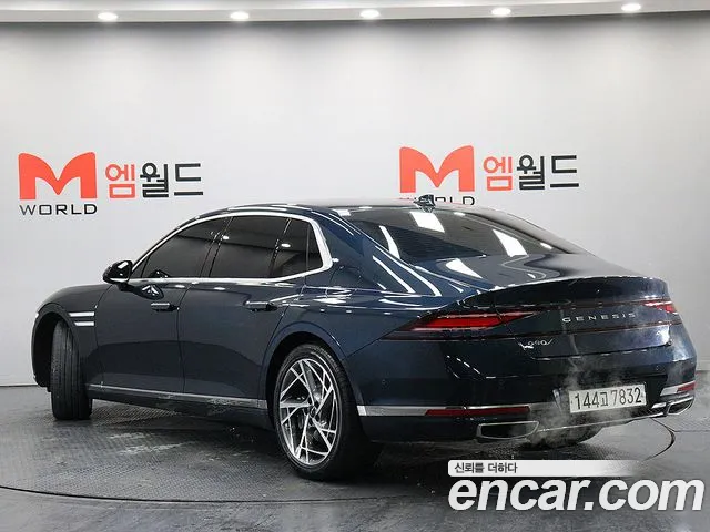Genesis G90 Бензин 3.5 турбо AWD — Фото автомобиля 3