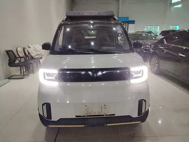 Wuling Hongguang Mini EV — Фото автомобиля 2