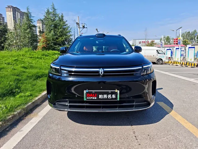 Aito M7 — Фото автомобиля 4