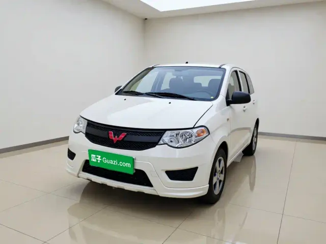 Фотография автомобиля — Wuling Hongguang