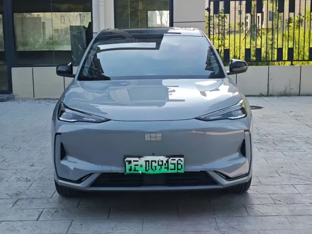 Geely Galaxy E5 — Фото автомобиля 2
