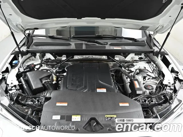 Audi Q5 45 TFSI quattro S Line Black Edition — Фото автомобиля 6