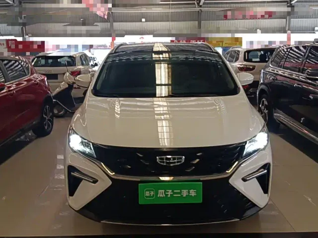 Geely Jiaji — Фото автомобиля 2