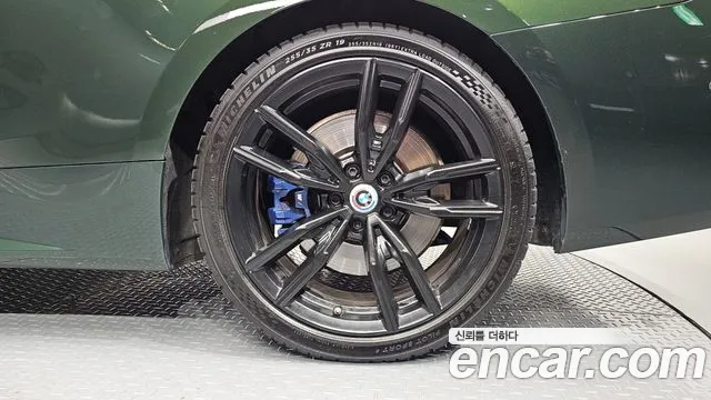 BMW 4 Series G22 — Фото автомобиля 21