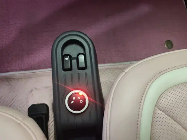 Wuling Hongguang Mini EV — Фото автомобиля 13
