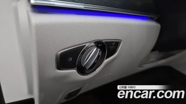 Mercedes-Benz E-Class W213 — Фото автомобиля 27