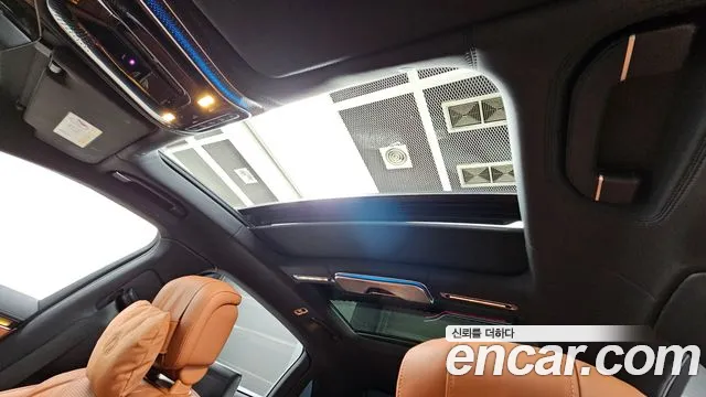 Mercedes-Benz S-Class — Фото автомобиля 16