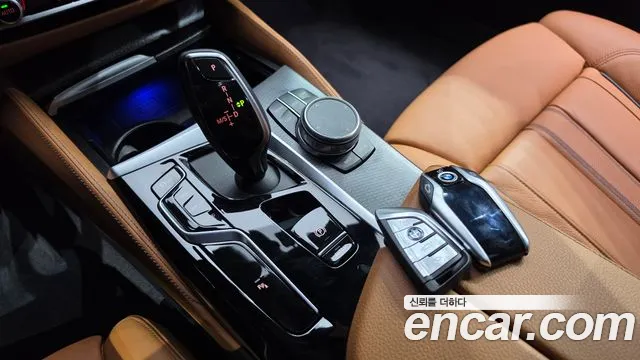 BMW 5 Series G30 — Фото автомобиля 12