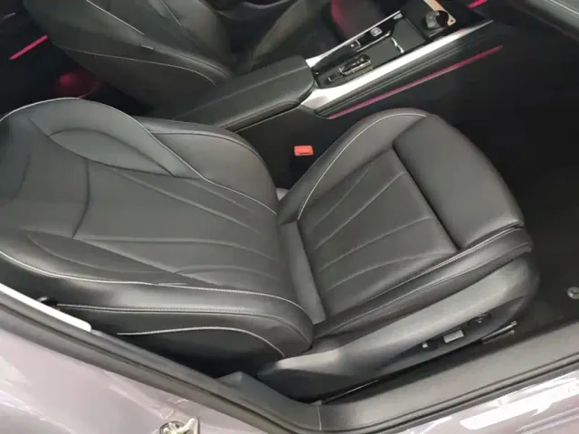 Volkswagen Passat — Фото автомобиля 24