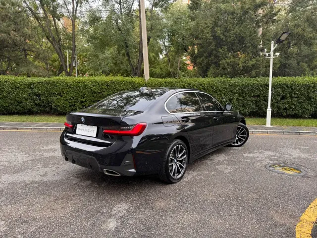 BMW 3 Series — Фото автомобиля 5