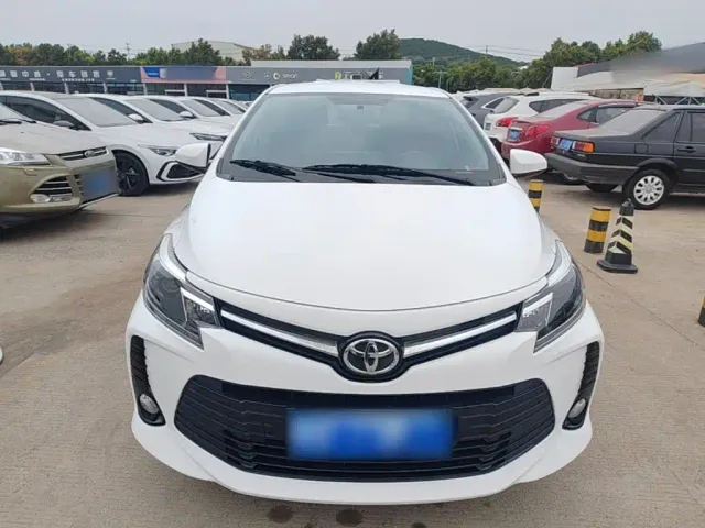 Toyota Vios — Фото автомобиля 2