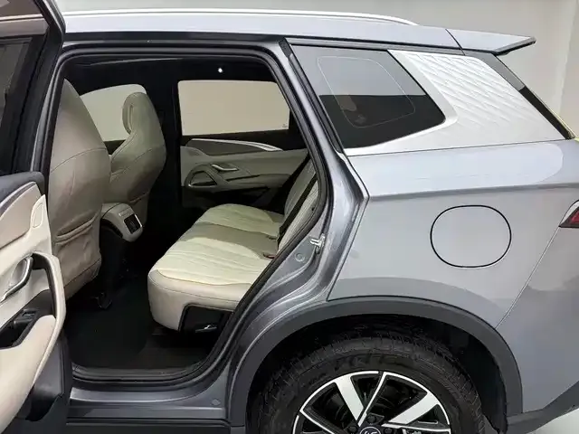 BYD Song Pro — Фото автомобиля 14