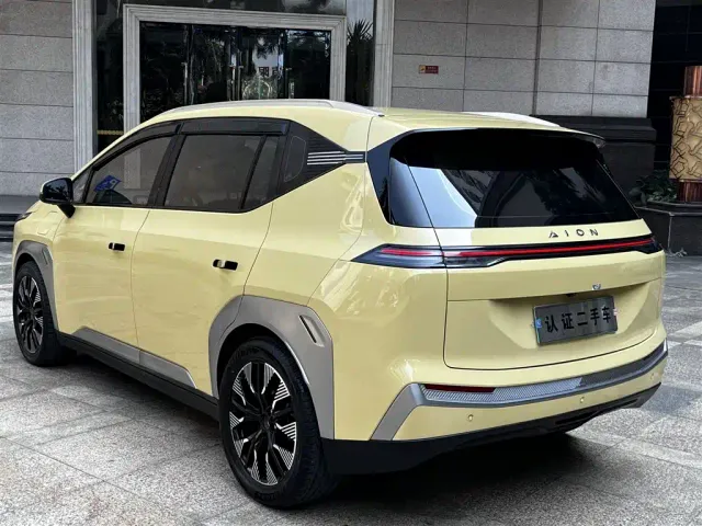 GAC Aion Y — Фото автомобиля 16