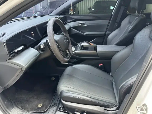 BYD Qin L — Фото автомобиля 5