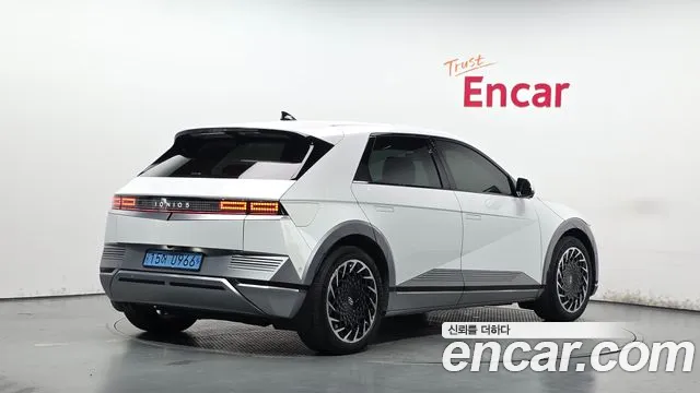 Фотография автомобиля — Hyundai Ioniq5