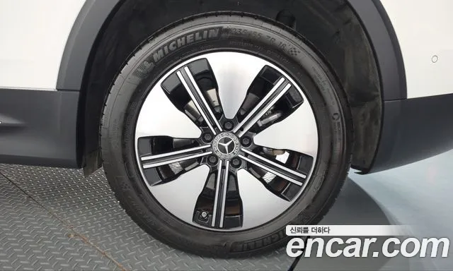 Mercedes-Benz EQB X243 — Фото автомобиля 6