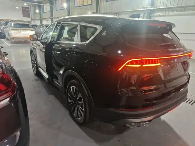 Jetour X70 Plus — Фото автомобиля 4