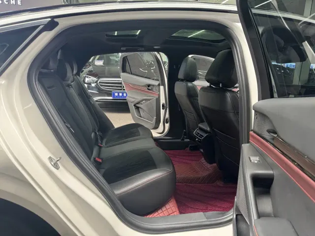 Ford Mondeo — Фото автомобиля 20