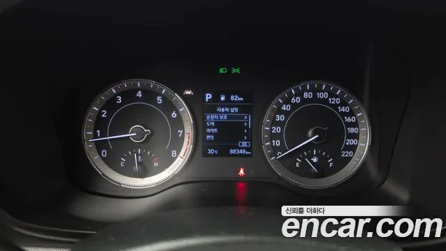 Hyundai Venue Venue 1.6 Modern Plus — Фото автомобиля 8