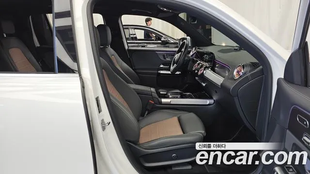 Mercedes-Benz EQB X243 — Фото автомобиля 17