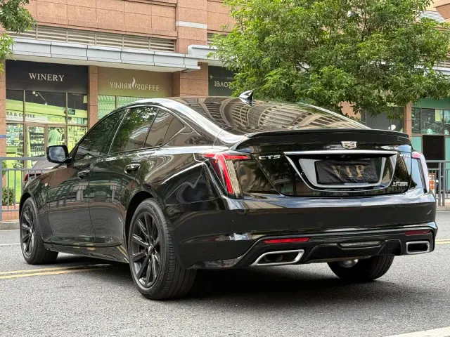Cadillac CT5 — Фото автомобиля 3